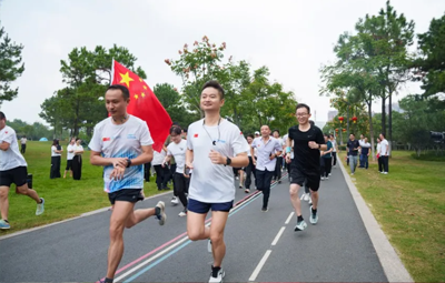 同心筑梦 共庆华诞丨6731顶级游戏第四届“欢乐迎国庆 环湖健步走”活力开启